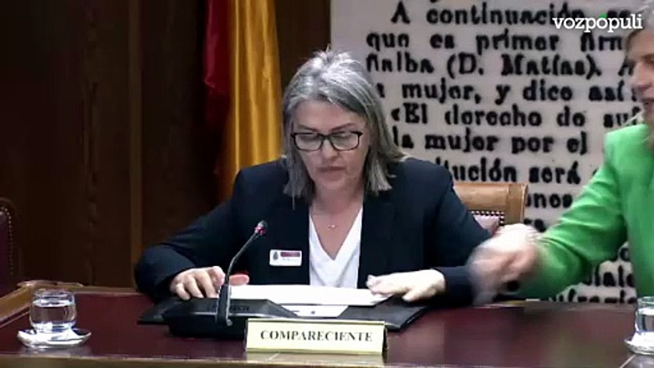 La mujer de Santos Cerdán se niega a declarar