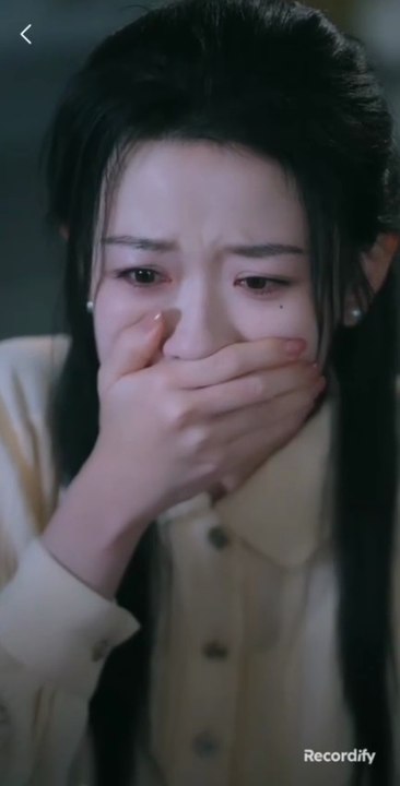 Reborn as a Stunning Dealer in His Casino - Chinese Drama FULL