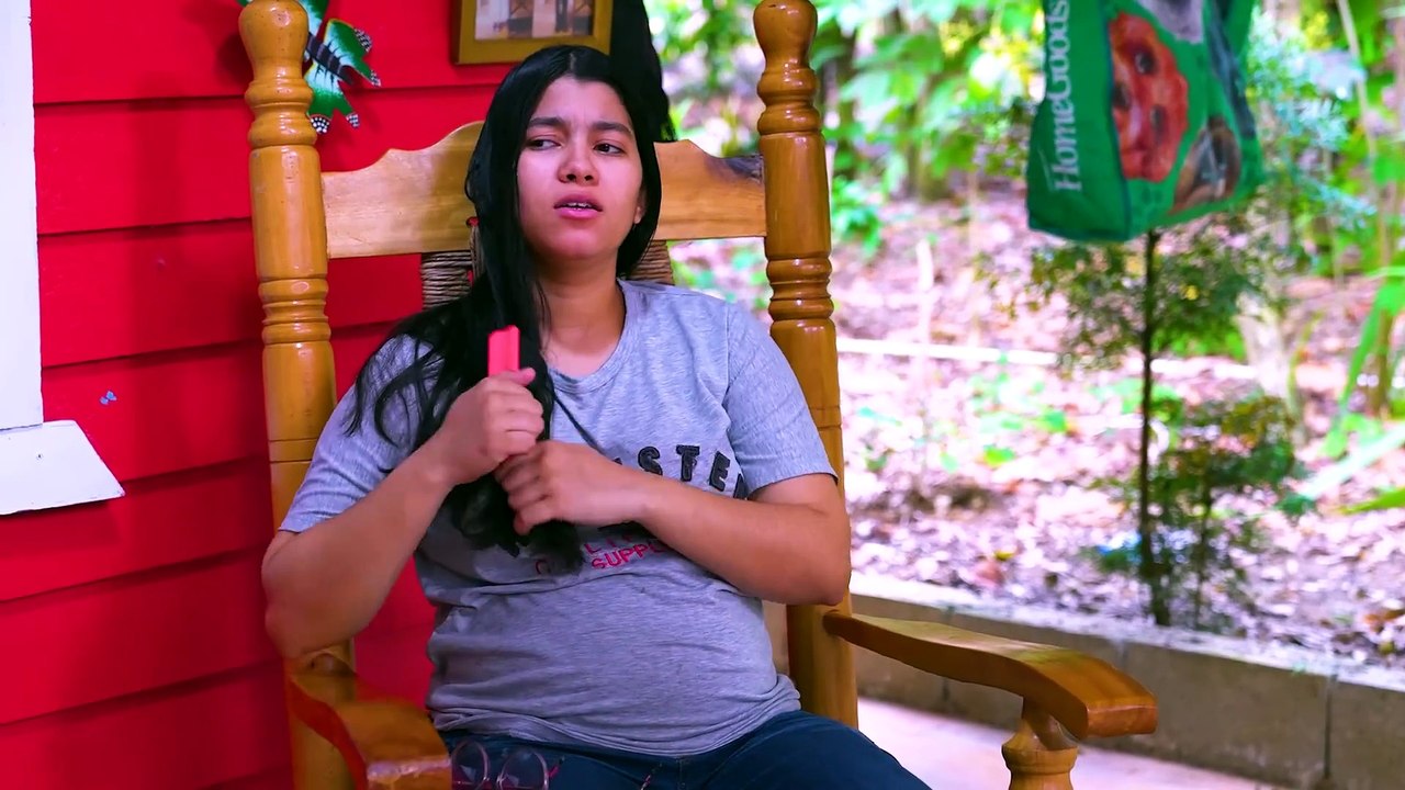 Cogian dinero prestado y cuando lo pagaban enga aban a las personas   la socia 15