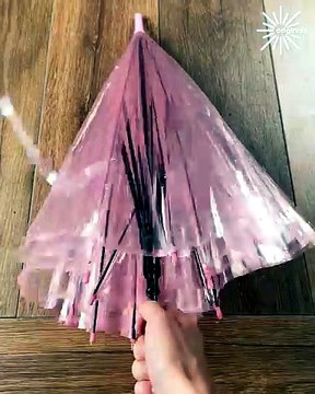 Ceiling painting hack, keep drips away with an umbrella! ☂️