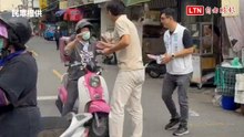 黃國昌掃街巧遇「當掉學生」的家長 曝光孩子後來發展
