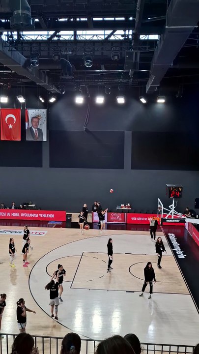 Maç Önü - Beşiktaş v Fenerbahçe - Basketbol Gençler Ligi Kızlar 5. Pencere 1. Maç