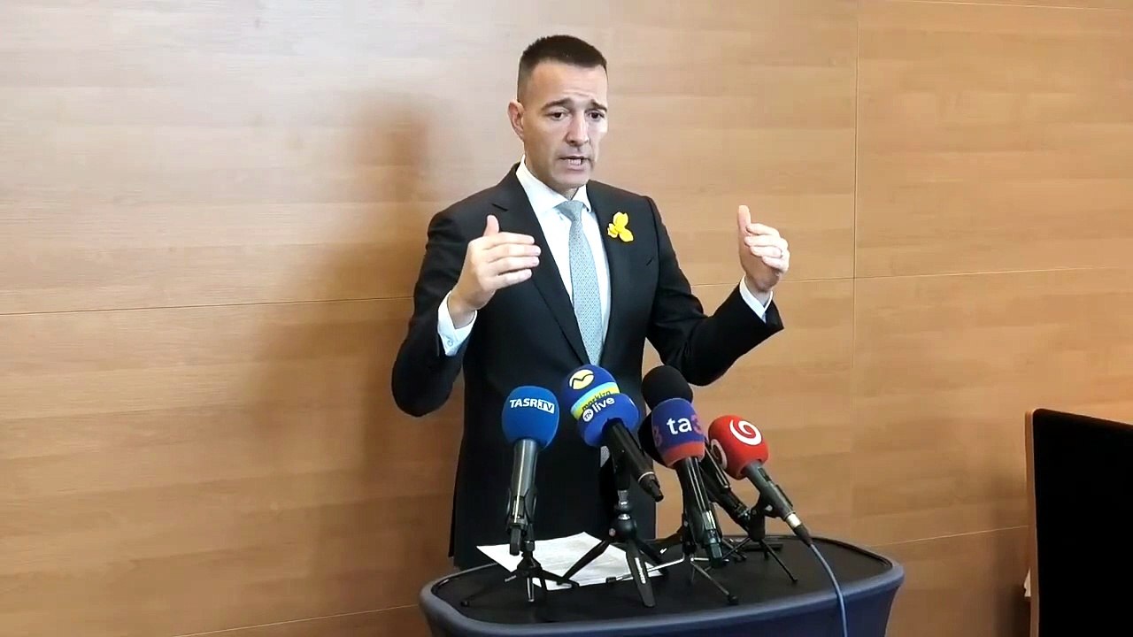 ZÁZNAM: T. Drucker pripustil, že náhradné voľno môžu mať školy aj 30. júna