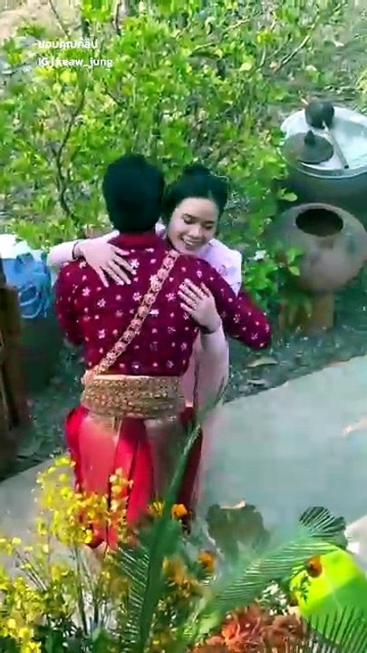 งานแต่ง ณเดชน์-ญาญ่า พิธีล้างเท้าเจ้าบ่าวก่อนขึ้นเรือนเจ้าสาว