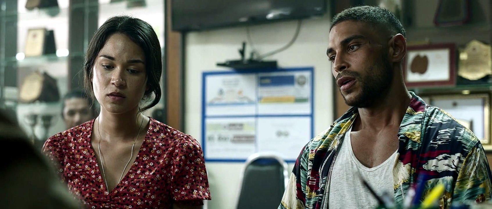 Farang – Schatten der Unterwelt