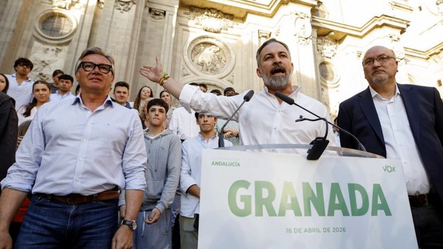 Boicot en Granada a un acto de Vox que Abascal tacha de delito electoral