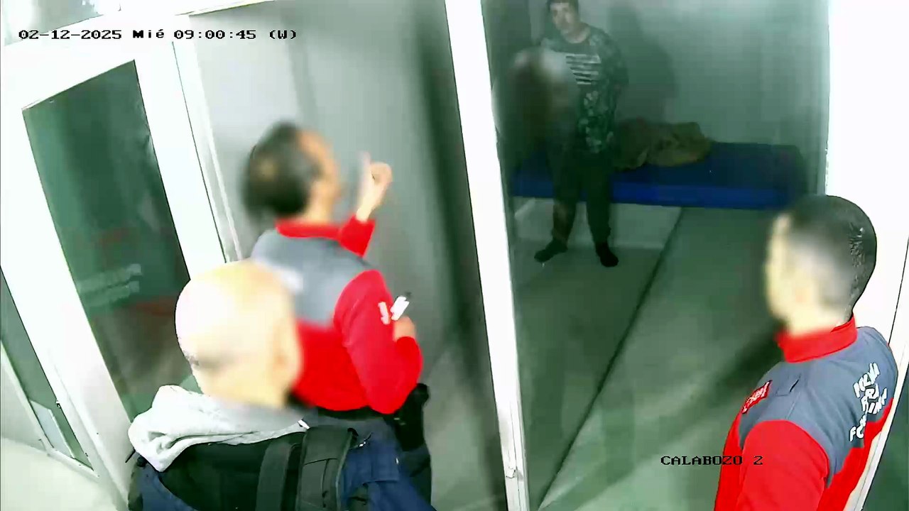 policias