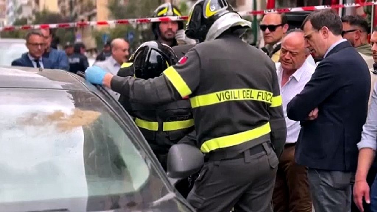 إيطاليا: إطلاق سراح 25 رهينة وعصابة سطو على بنك في نابولي تهرب عبر نفق