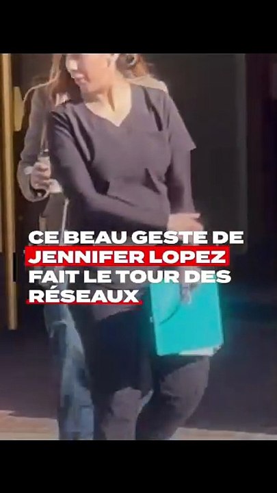 J LO VIRAL AVEC CE DON INCROYABLE 😻