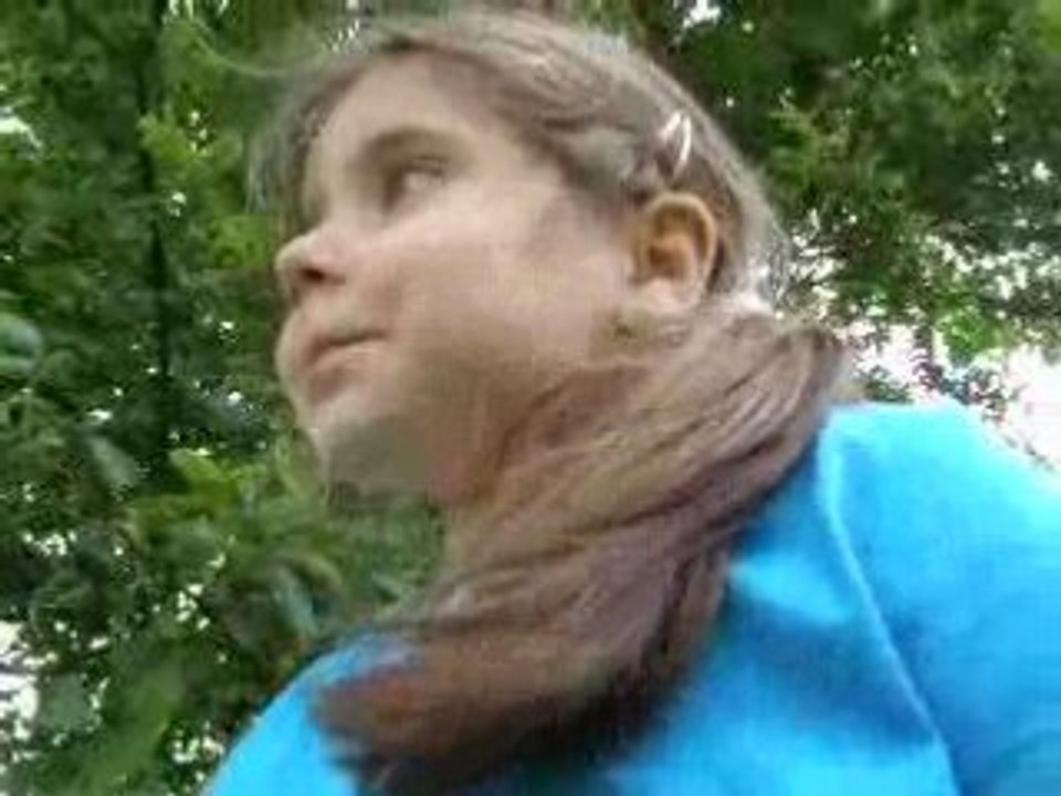 enfants au jardin 2