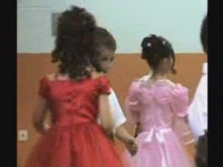 ANASINIFI YIL SONU GOSTERISI 2008 (5. BOLUM )