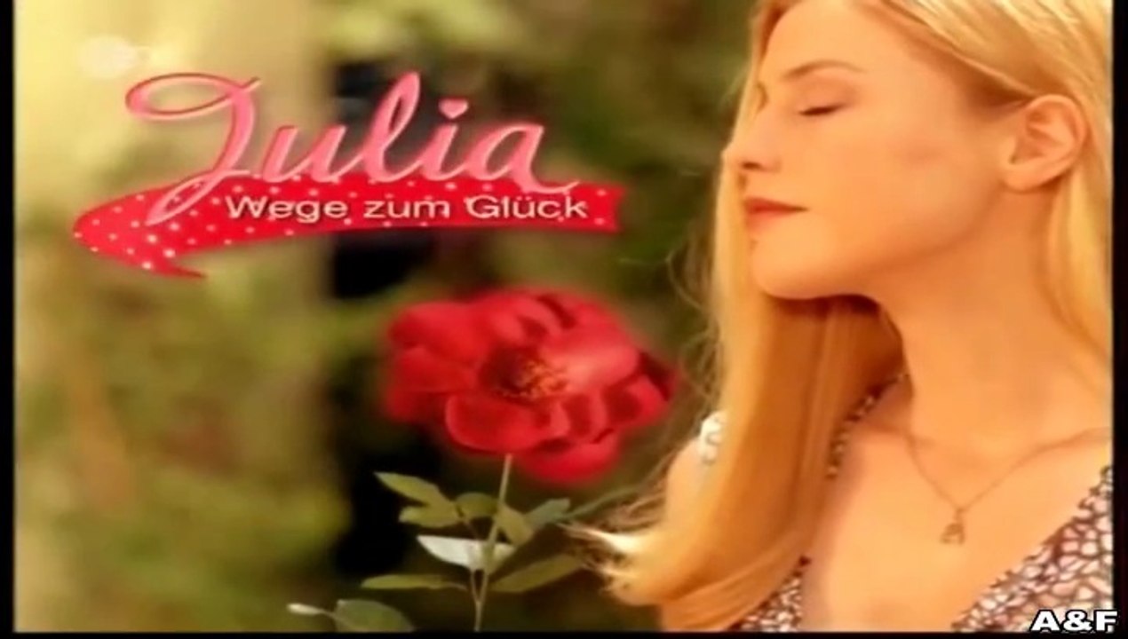 Julia -060- Wege zum Glück