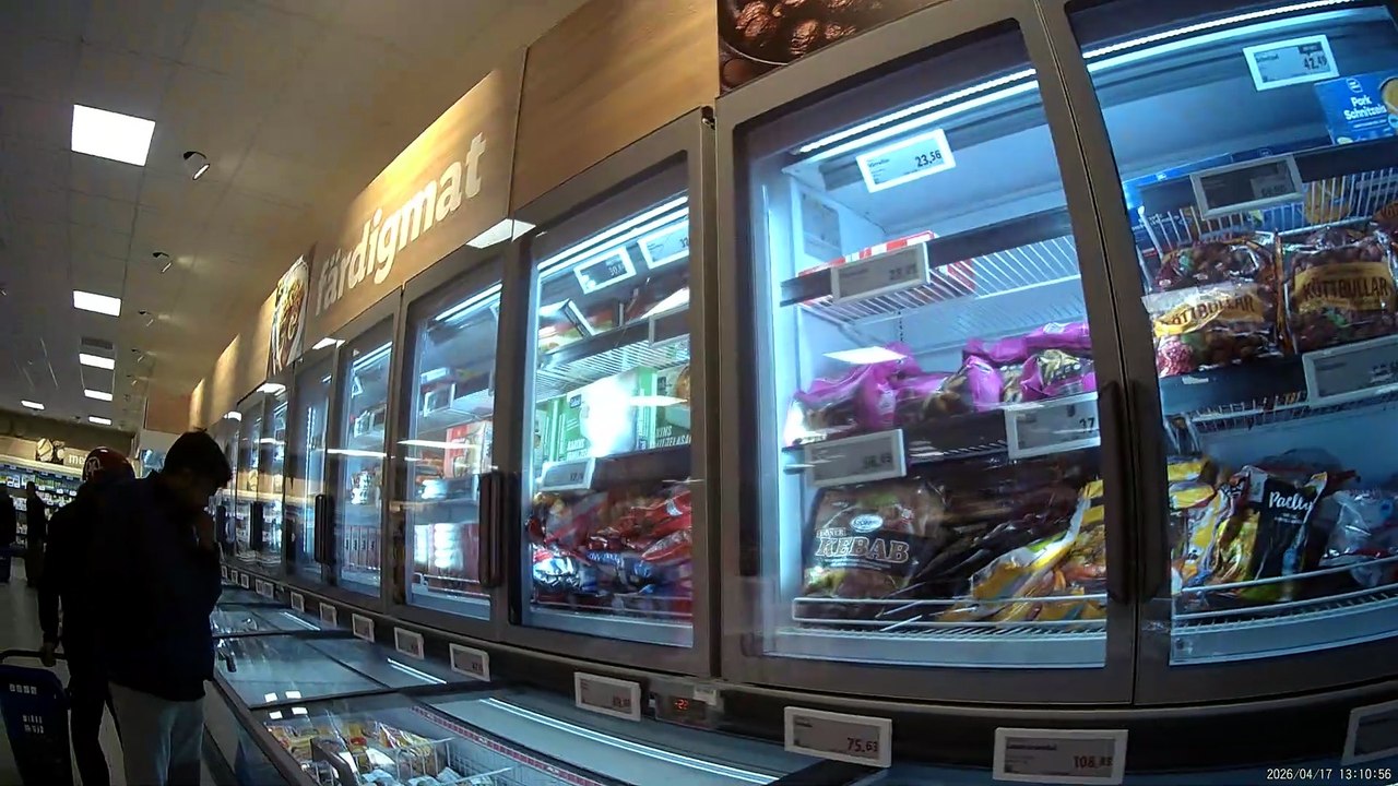 Promenerar igen och talar förstås också om Jesus. Örebro 17 April 2026 Del 11