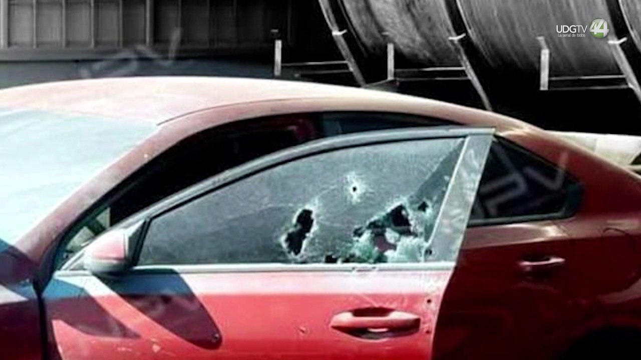 Asesinan a ex subdirector de Policía en Vallarta; hieren a su esposa e hija