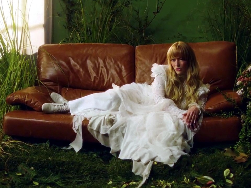 Delia - Analog | Official Video