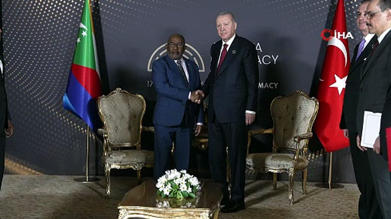 Cumhurbaşkanı Erdoğan, Komorlar Birliği Cumhurbaşkanı Azali ile bir araya geldi
