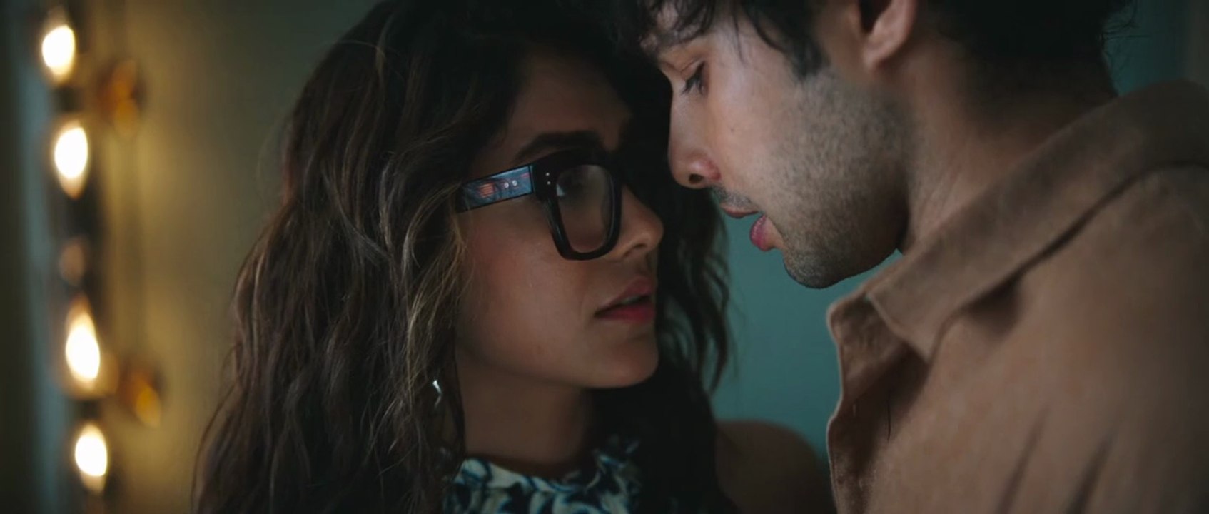 2 Deewane - Beautiful Love Story