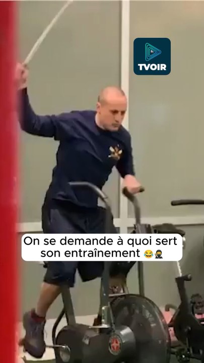 Il ne faut mieux pas le croiser à la salle de sport ! 😭🗡️