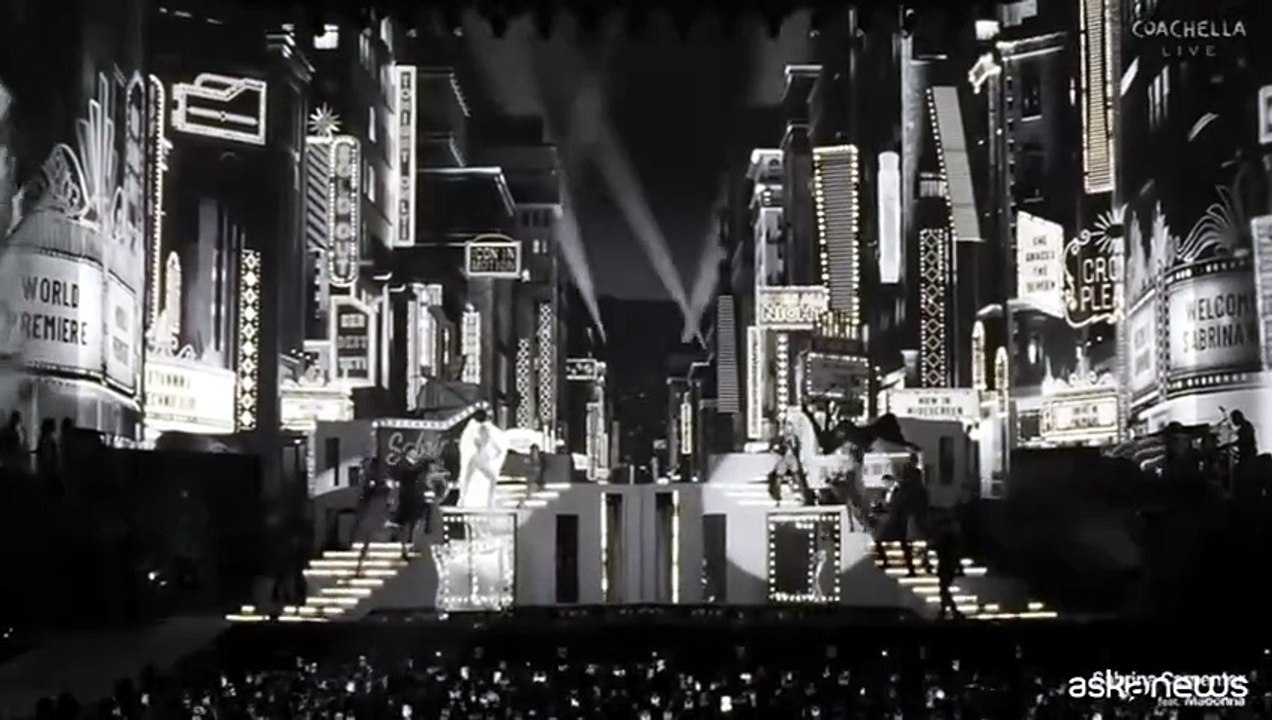 Madonna al Coachella sul palco di Sabrina Carpenter