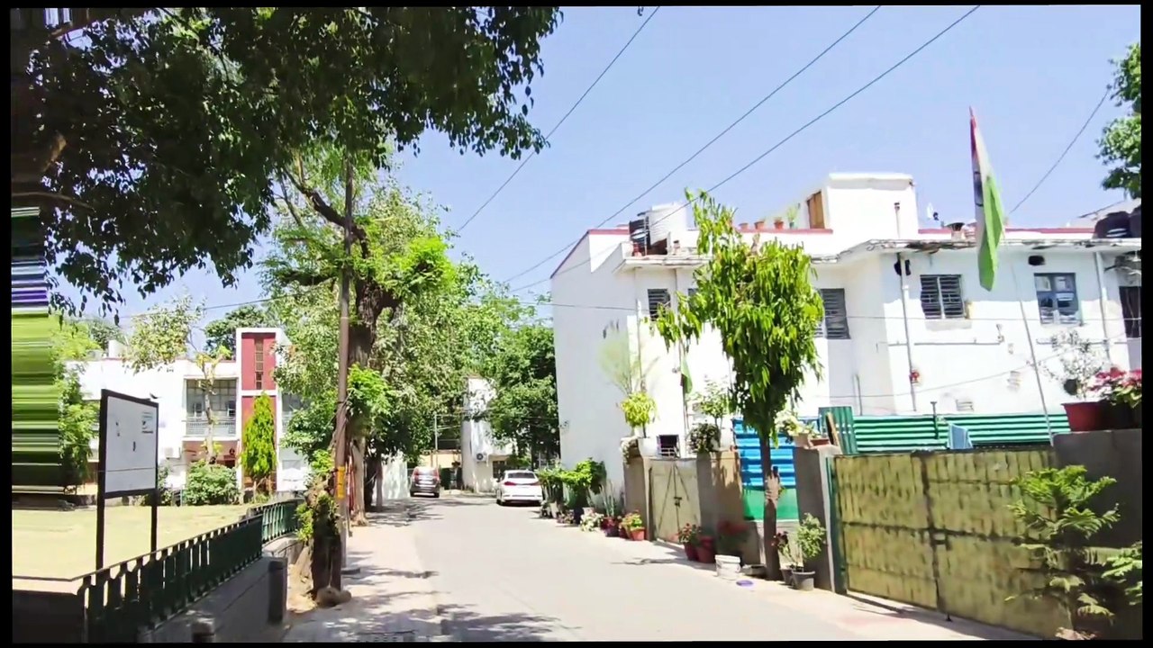 Life in RK Puram Sector 5 | Walking Through the Heart of Central Govt Housing