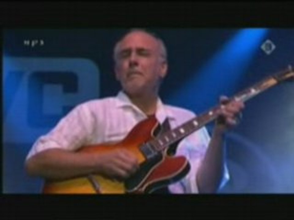 LARRY CARLTON - NORTH SEA JAZZ 2004 LIVE