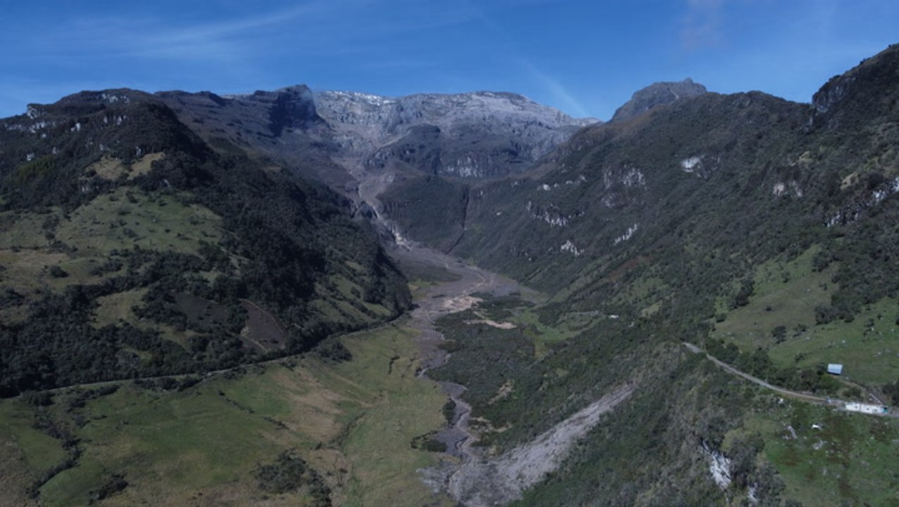 Volcán nevado del Ruiz y los vecinos de la ceniza