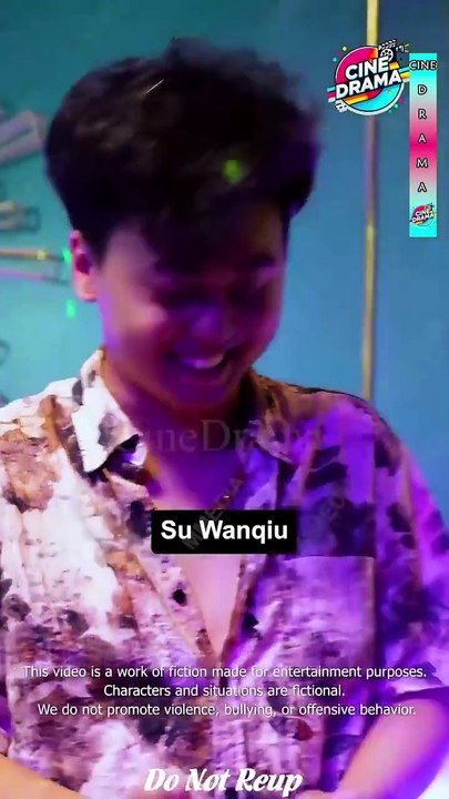 War God Sees Best Friend Die, Goes Berserk And Crushes Enemies With Heavy Weapon