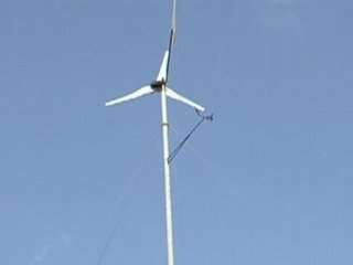 Eolienne d'électrification villageoise au Sénégal