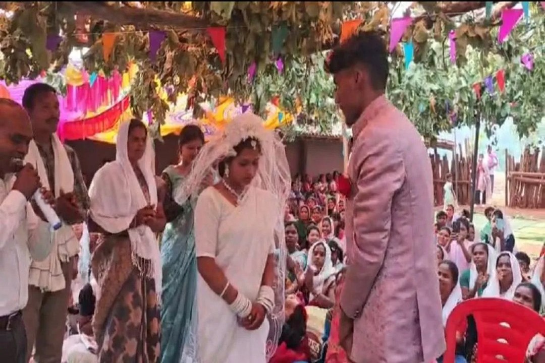 मैनपाट में अनोखी शादी: दुल्हन लेकर पहुंची बारात, विदाई कराकर ले जाने लगी तो फूट-फूटकर रोया दूल्हा