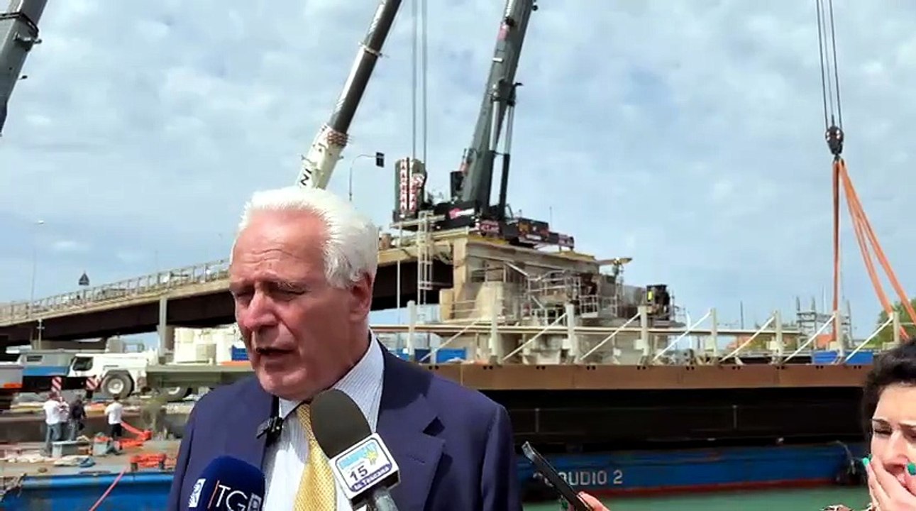 Livorno, Giani e il ponte collassato sulla Fi-Pi-Li: "Opera di 30 anni fa quando si alzava 30 volte l'anno. Oggi? 800"