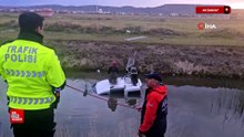 Aksaray'da su dolu kanala gömülmüş araç ekipleri alarma geçirdi