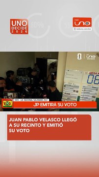 JUAN PABLO VELASCO LLEGÓ A SU RECINTO Y EMITIÓ SU VOTO