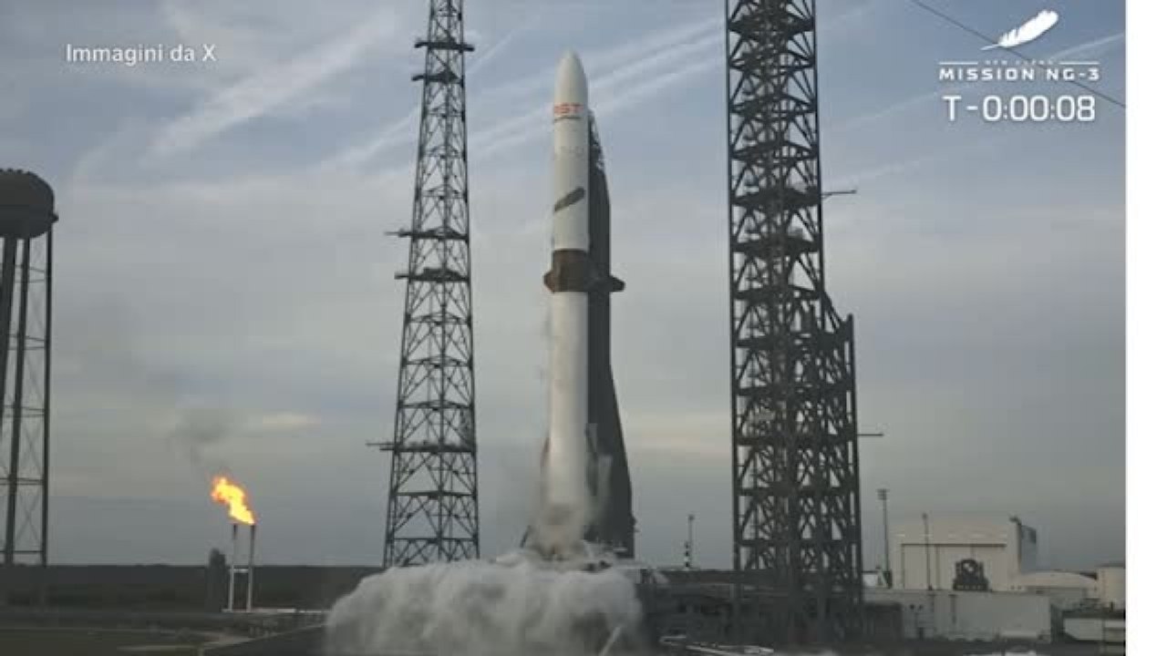 Spazio, riuscito il lancio del razzo New Glenn