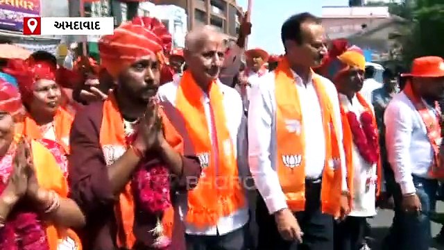 અમદાવાદ મ્યુનિસિપલ ચૂંટણી 2026: વટવા વોર્ડમાં ભાજપની વિજય વિશ્વાસ પદયાત્રા યોજાઈ, મોટી સંખ્યામાં કાર્યકરો જોડાયા