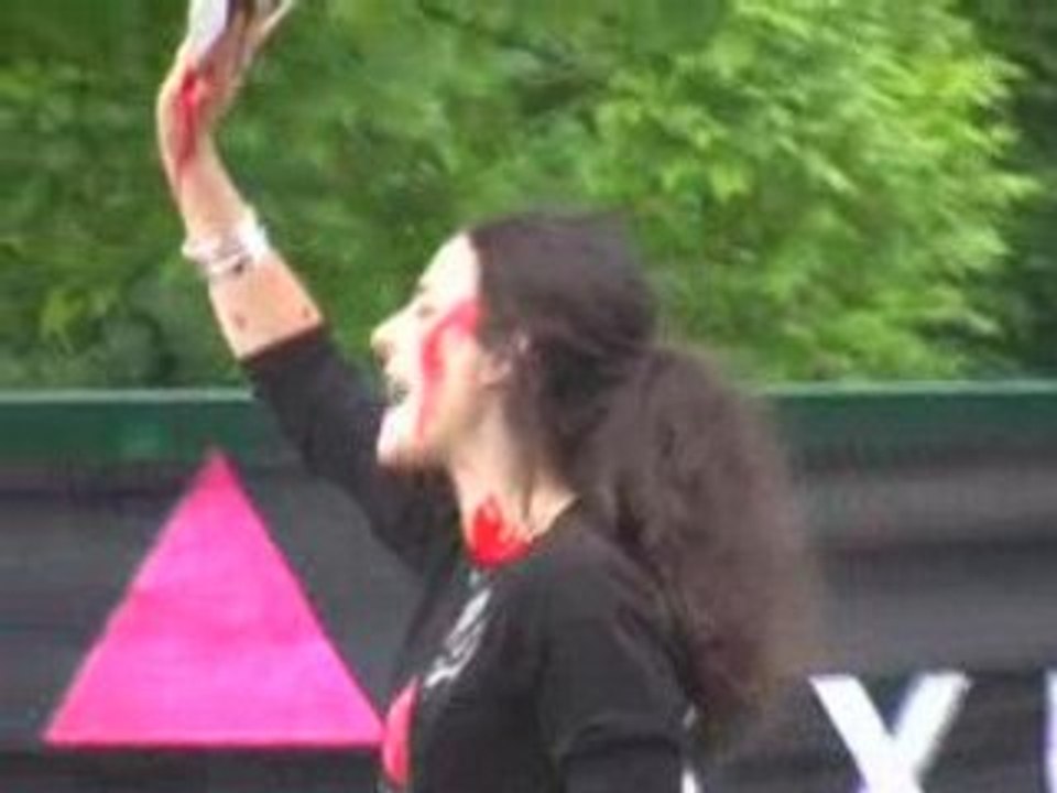 Act Up-Paris zappe la CEDH