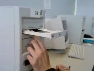 Tuto by me : Comment rendre inutilisable un lecteur cd
