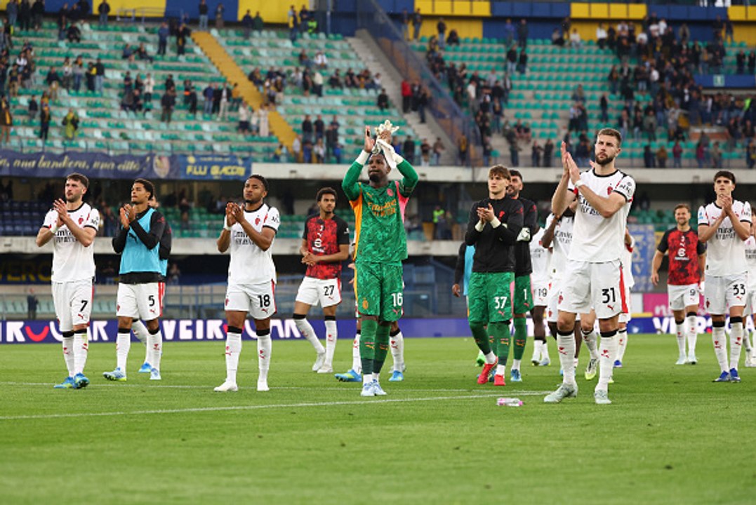 Verona, tifosi Milan più che dimezzati dai provvedimenti: ma si canta lo stesso