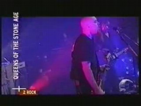 QOTSA - 01 Feel good hit of the summer Dusseldorf 2000