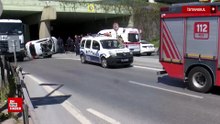 Bakırköy’de otomobil çarpışma sonrası takla atıp alt geçide çarptı