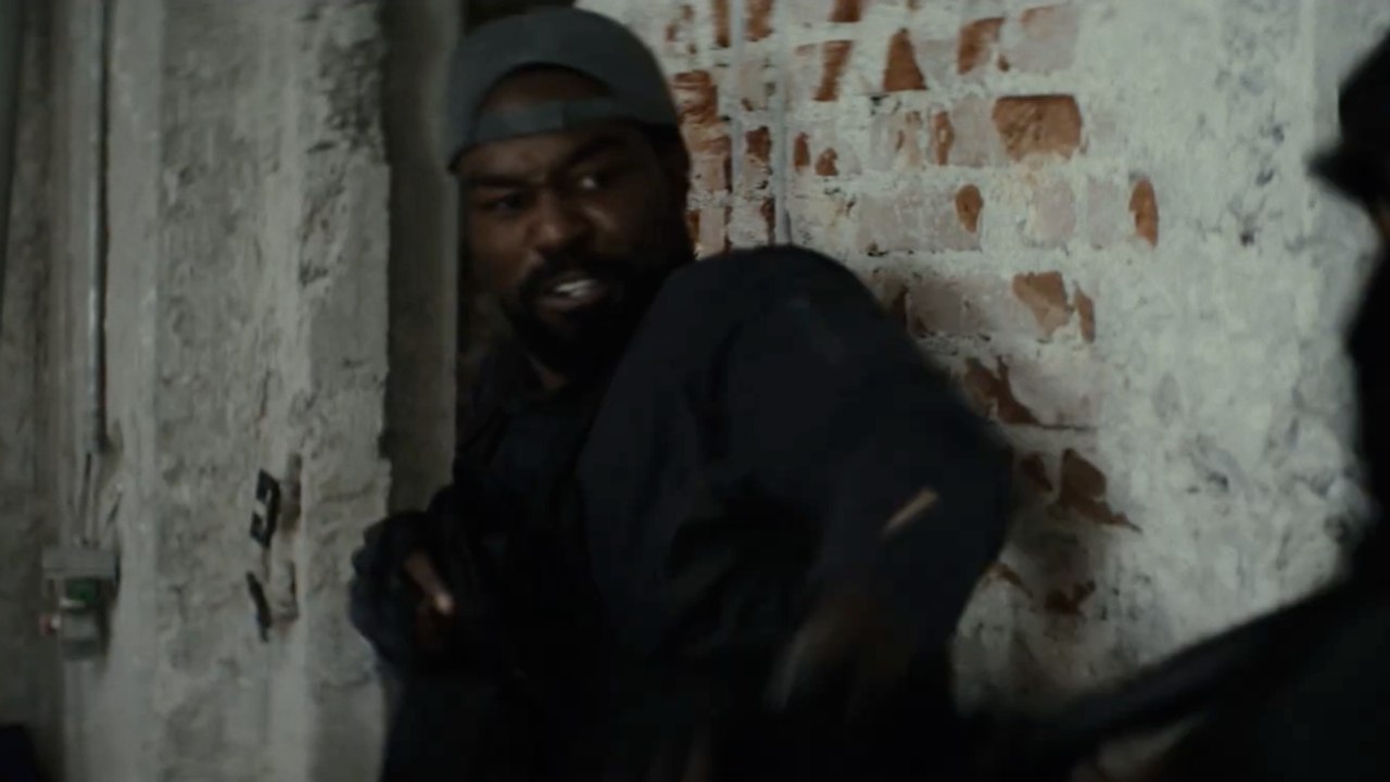 El fuego de la venganza Tráiler VOSE