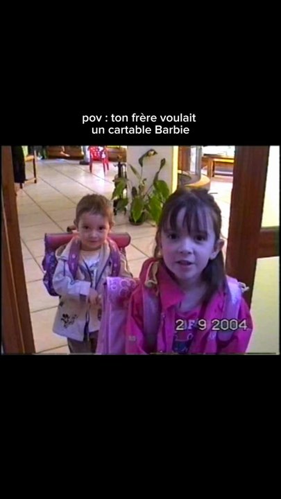 Mon frère voulait un cartable Barbie