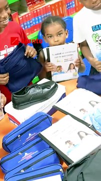 INABIE entrega útiles escolares a estudiantes afectados por lluvias