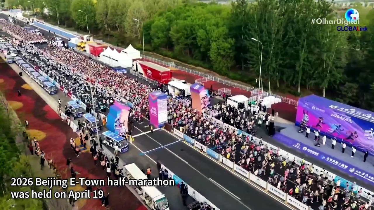 Robô humanoide vence meia-maratona na China e quebra recorde humano!