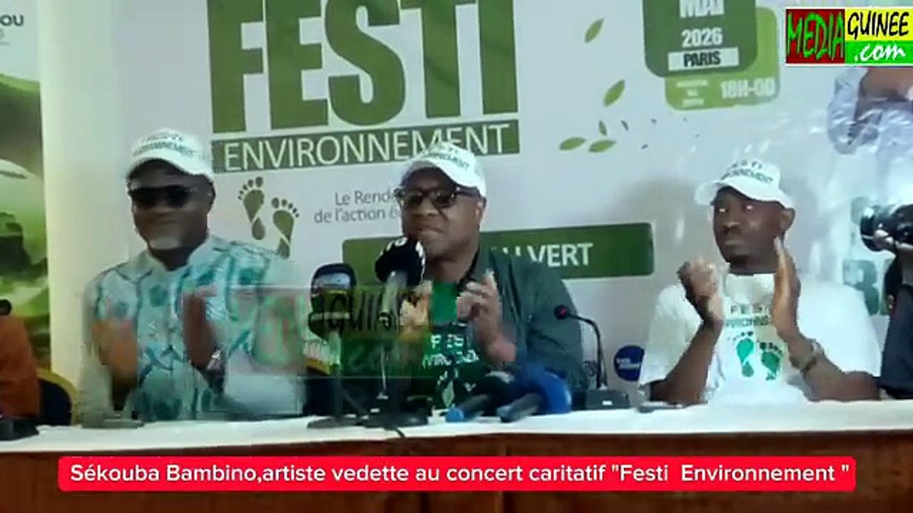 🎼🎸L’a cappella de Sékouba Bambino, artiste vedette, lors de la conférence de presse du concert caritatif « Festi Environnement », prévu le 28 mai à Paris.🎶