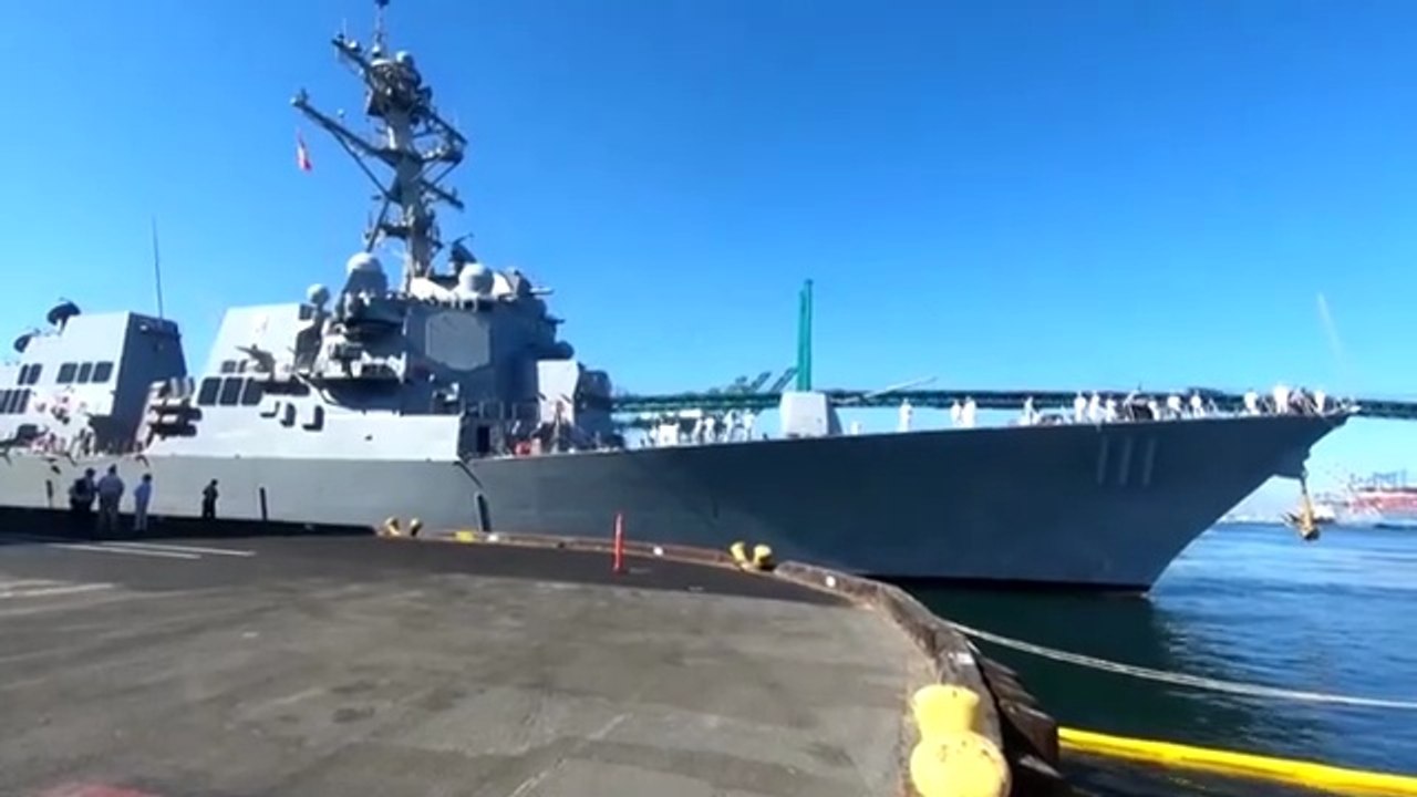 Wall Street Closes Slightly Lower Amid Rising US-Iran Tensions | Oil Prices Surge & Markets React