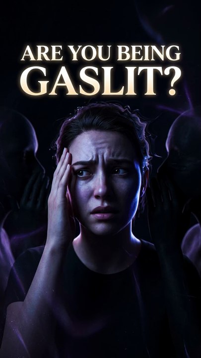 3 GASLIGHTING PHRASES YOU SHOULD NEVER IGNORE