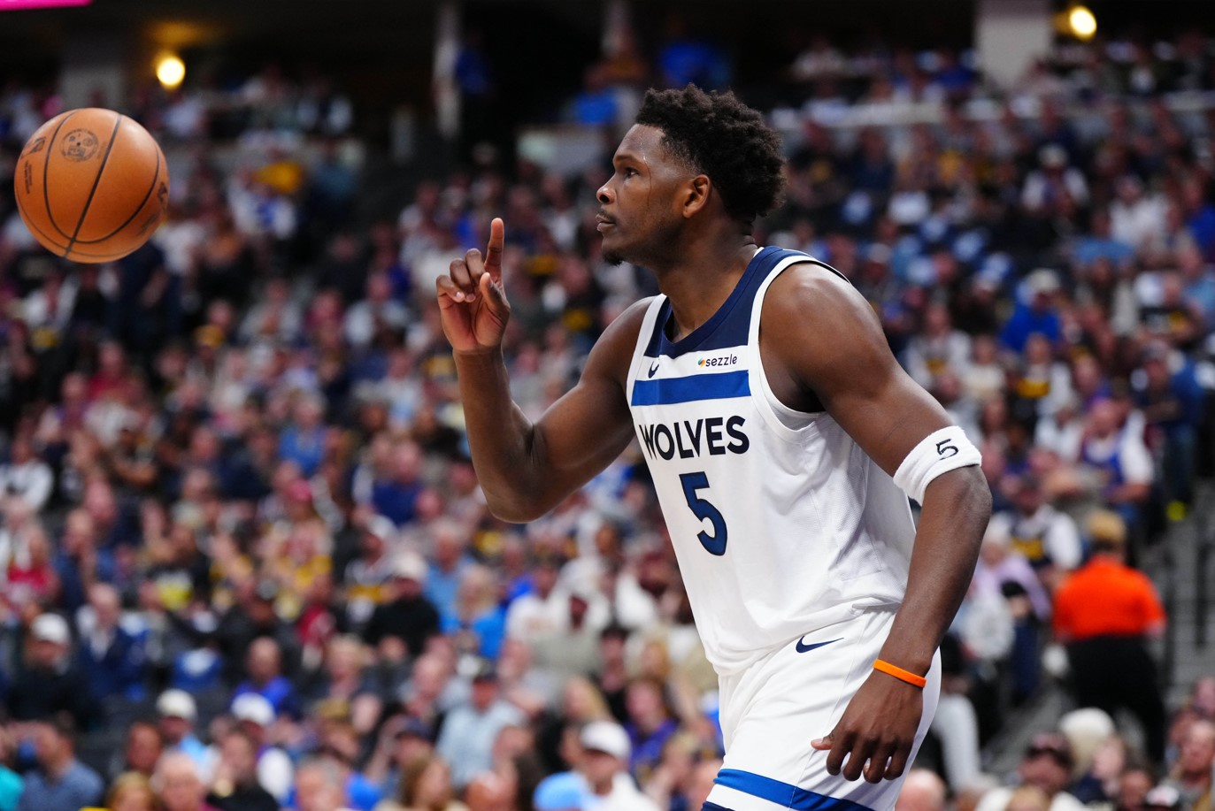 NBA : Minnesota égalise à Denver dans un intense mano a mano