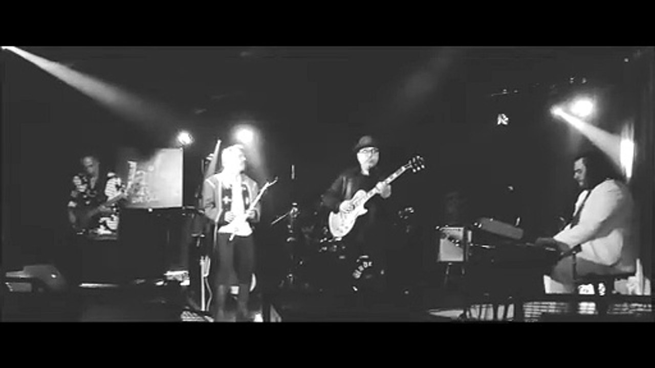 UNDERTULL - For A Thousand Mothers