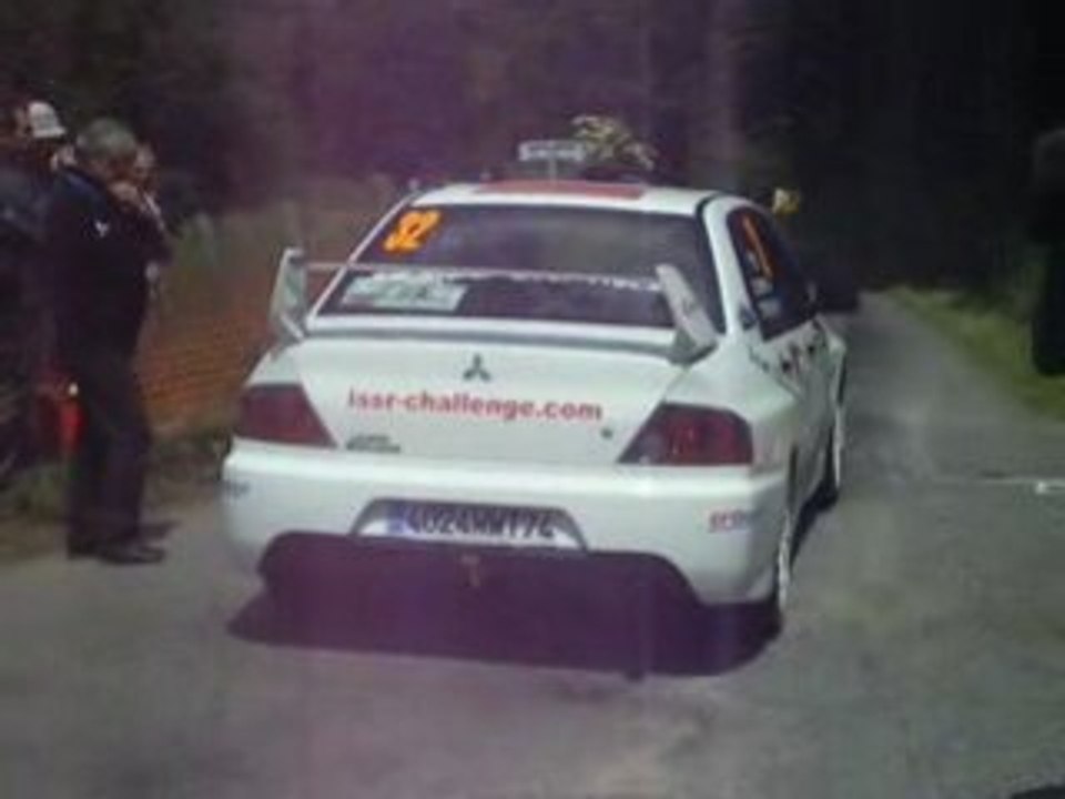 Mitsubishi Lancer Evo IX rallye limousin 2008 au départ