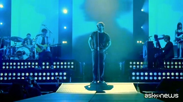 Tommaso Paradiso, l'abbraccio di Roma per il debutto del tour